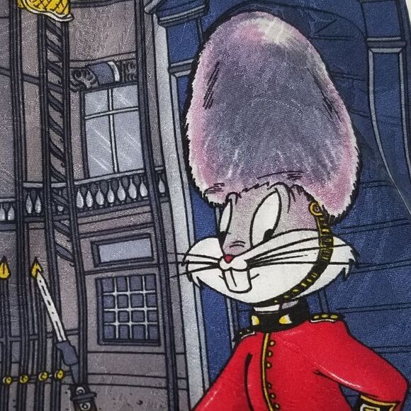 Looney Tunes Changing Of The Guard Mens Silk Tie - Picture 6 of 7